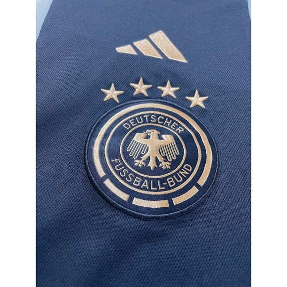 Germany 22/23 Home World Cup Adidas Authentic Soccer Jersey Size L HF1693 - NWT - Picture 4 of 9